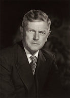 Sir (Frank) MacFarlane Burnet NPG x21933