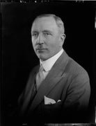 Sir Hugo Cunliffe-Owen, 1st Bt NPG x49784