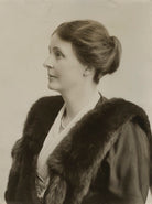 Gwendolen Margaret (née Devitt), Lady MacLean NPG x83822