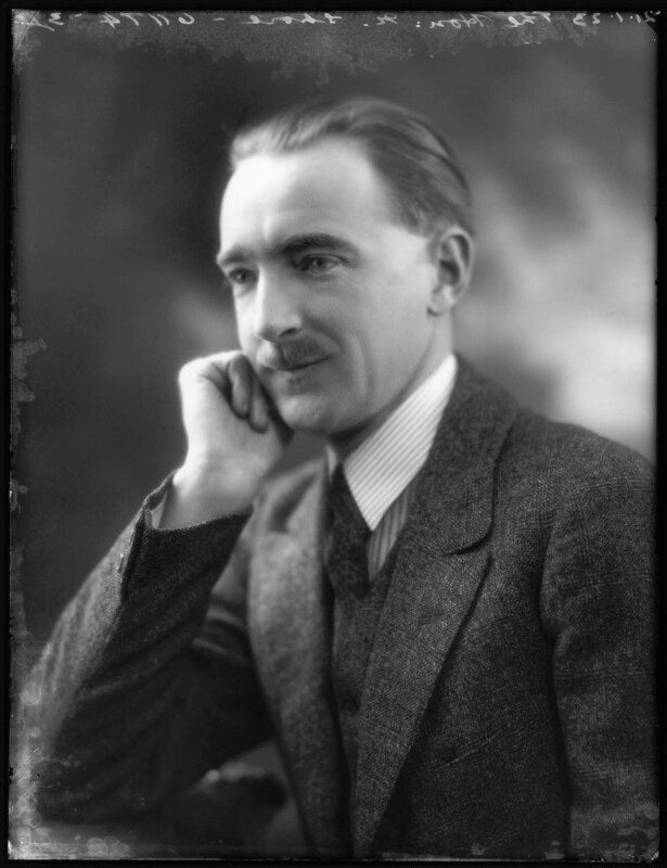 Hon. noel beilby porteus shore npg x122237