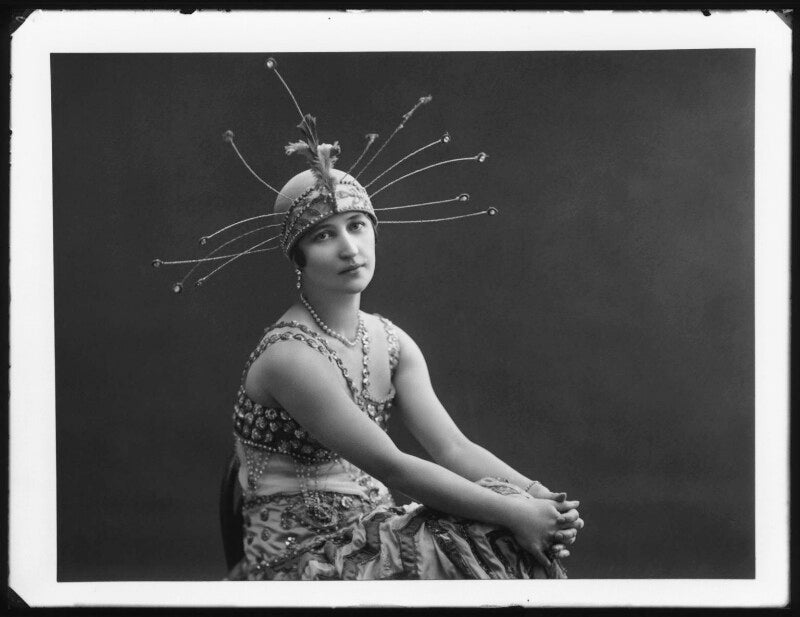 Yetta rianza in 'joy land!' npg x102571