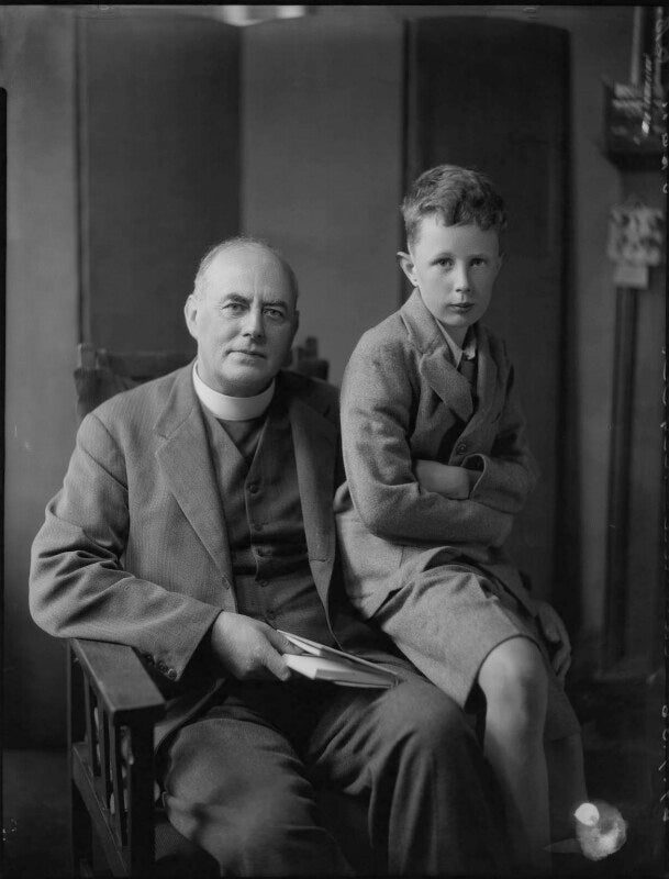 (travers) guy rogers with martin npg x152315