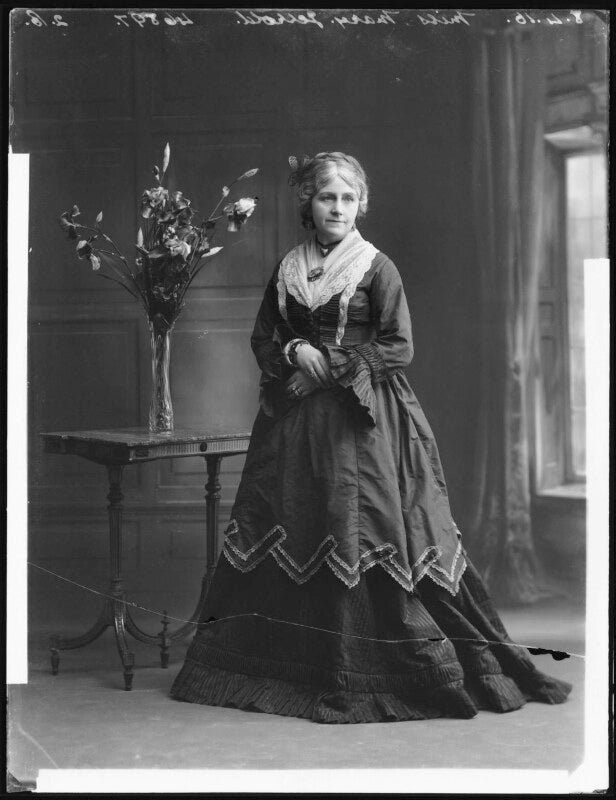 Mary jerrold as lady beaconsfield in 'disraeli' npg x101558