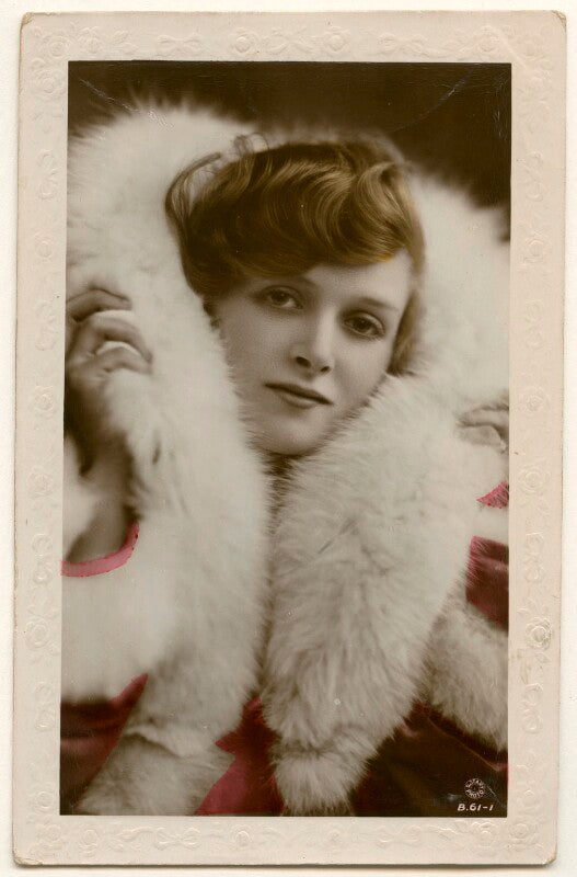 Dame gladys cooper npg ax160305