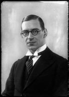 Noel Ker Lindsay NPG x150724