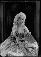 Lady Isobel Blunt-Mackenzie (later Lady Isobel Linda) NPG x179649