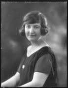 Iris Evelyn Rosamand (née Radclyffe), Lady Prestige NPG x121771