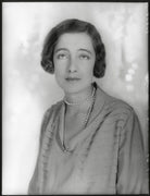 Edith Constance Annesley (née Rawlinson), Countess Annesley NPG x124681