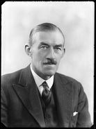 Malcolm Neynoe MacLeod NPG x105140