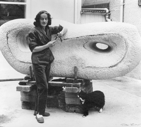 Barbara Hepworth with her cat Nicholas and her sculpture 'Reclining Form (Rosewall)' NPG x88512