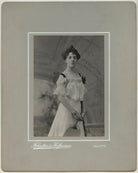 Margaret Winifred Strachey (née Severs) NPG x26184