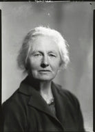 Lucy Barbara Hammond (née Bradby) NPG x20868