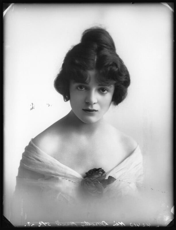Dorothy langdon npg x102940