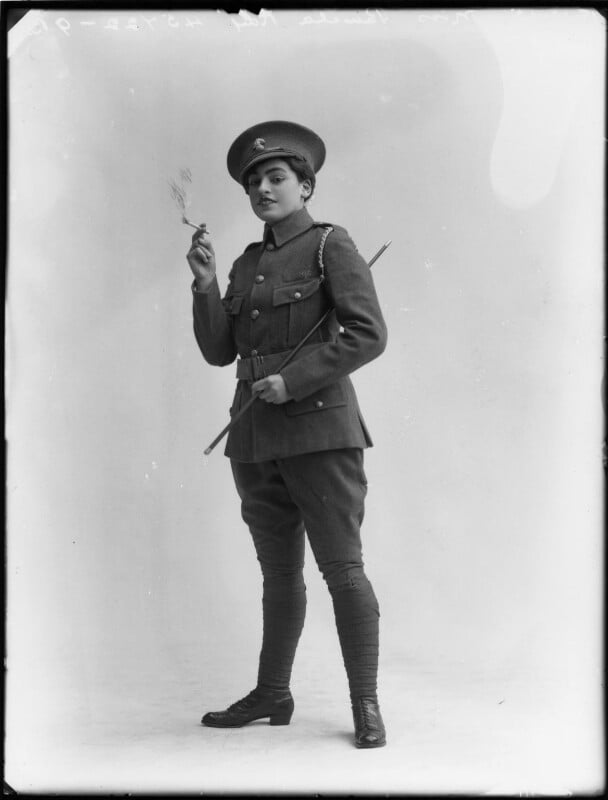 Pamela ray npg x158460