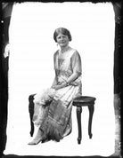 Beatrice Marion (née Hall), Viscountess Finlay NPG x123388