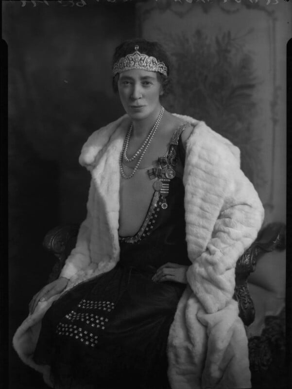 Natica (née yznaga), lady lister kaye npg x42210