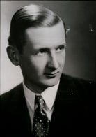 Hugh Algernon Percy, 10th Duke of Northumberland NPG x90840