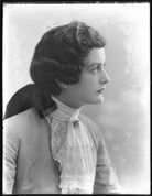 Dorothy Hanson as Lady Betty Stanhope in 'The Yellow Cockade' NPG x120616