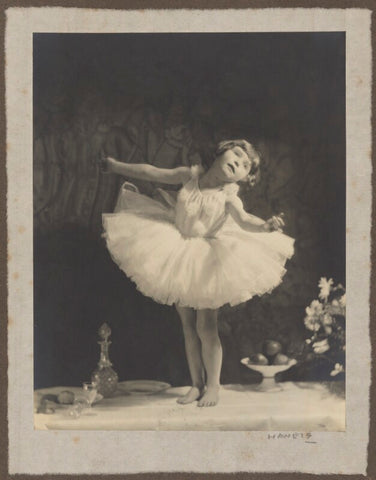 'Dancer aged four' NPG Ax135343