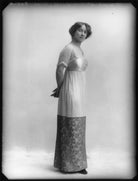 Dora Sevening NPG x102416