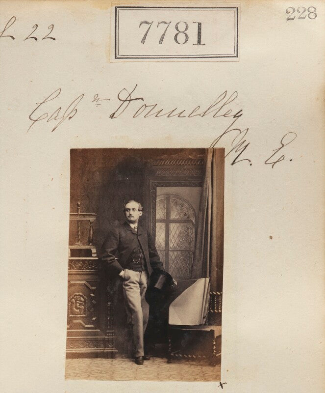 Captain donnelly npg ax57620