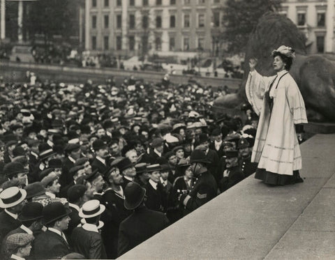 Emmeline Pankhurst addressing a crowd in Trafalgar Square NPG x131784