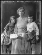 Veronica Mary Heath; Ada Mary (née Thomas), Lady Heath; Geoffrey Thomas Heath NPG x121667