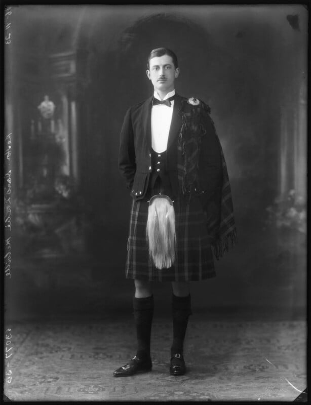 Hon. david william leslie melville npg x122783