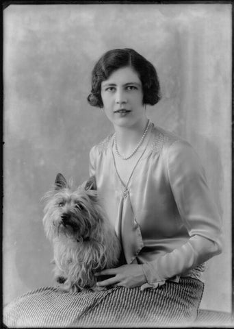 Mary Kathleen Bridgeman (née Lane-Fox), Viscountess Bridgeman NPG x150507
