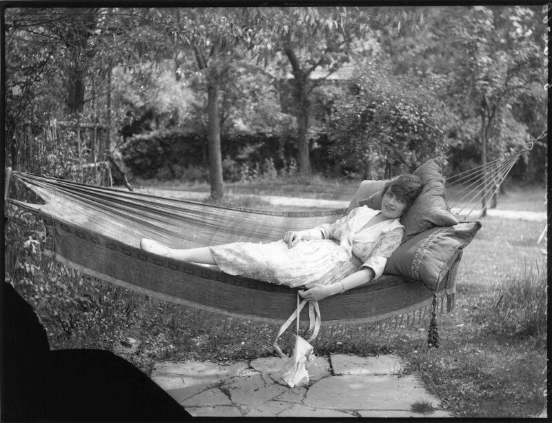 Madge saunders npg x101034