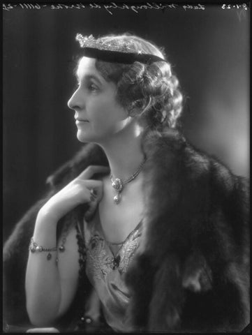 Marie Frances Lisette Verney (née Hanbury), Lady Willoughby de Broke NPG x34626