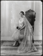 (Constance) Margaret Isabel (née Evans), Lady Davies NPG x124634