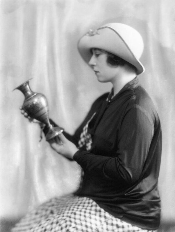 Yvonne arnaud npg x19201