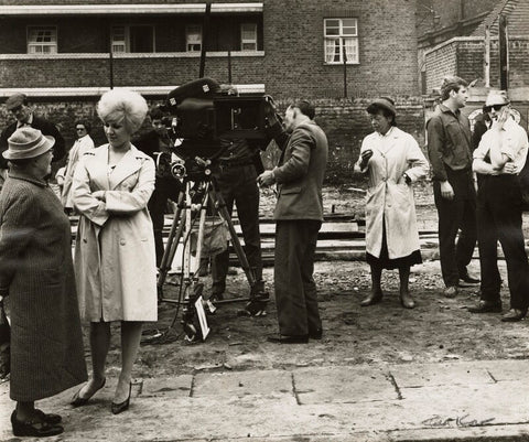 The cast and the crew of 'Sparrows Can't Sing' (including Joan Littlewood) NPG x127288