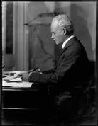 Sir Wilfred Thomason Grenfell NPG x150035