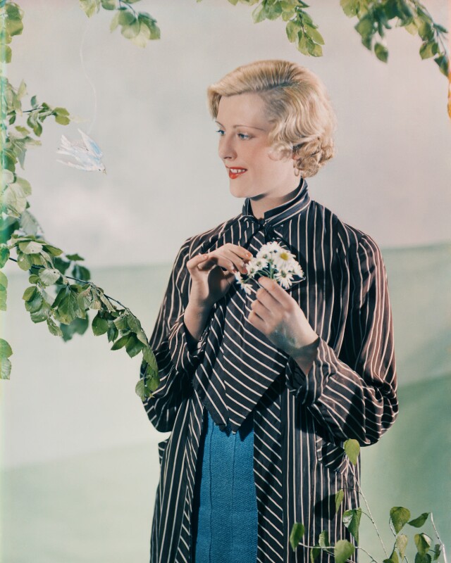 Norah henderson npg x220372