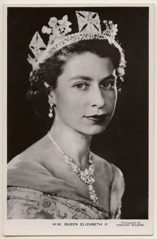 Queen Elizabeth II NPG x138883