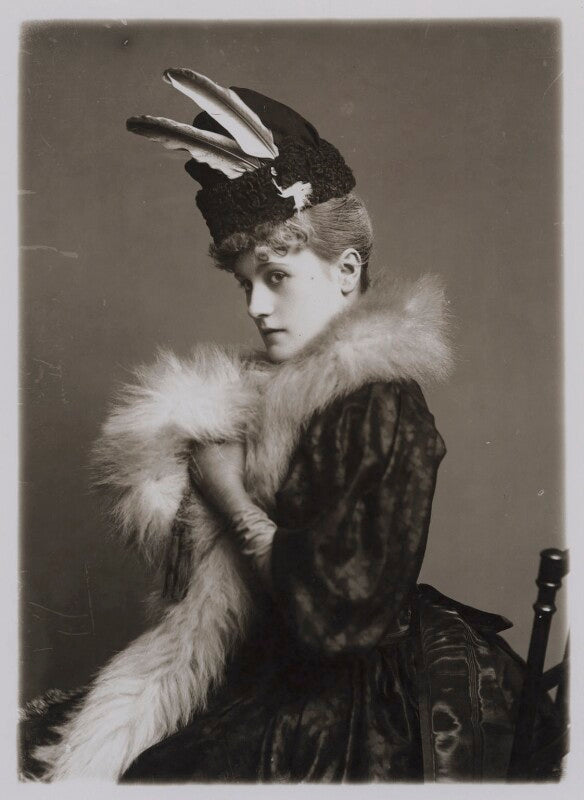 Belle bilton npg x138129