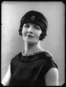 Muriel Martin-Harvey NPG x102956