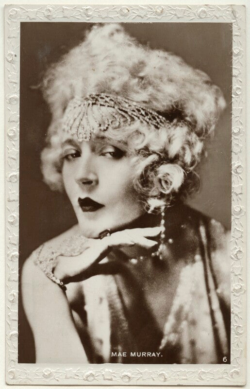 Mae murray npg ax160197