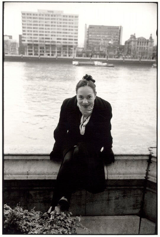 Oona king npg x88080