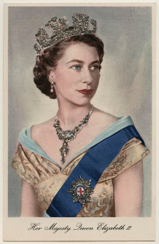 Queen Elizabeth II NPG x197282