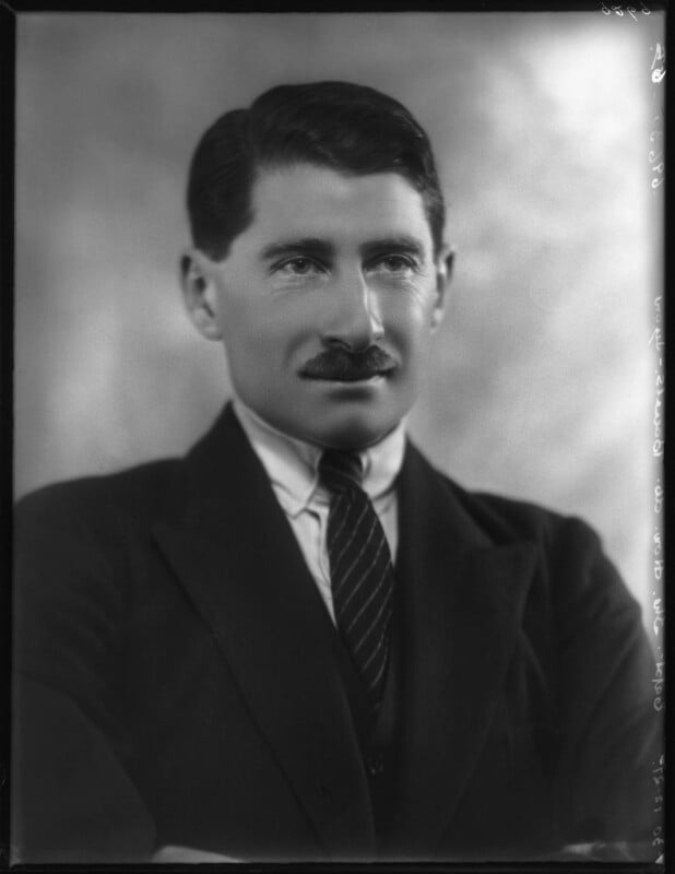 Hon. michael claude hamilton bowes lyon npg x124144