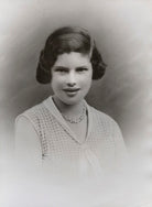 (Victoria) Jean Marjorie Mabell (née Ogilvie), Lady Lloyd NPG x83889