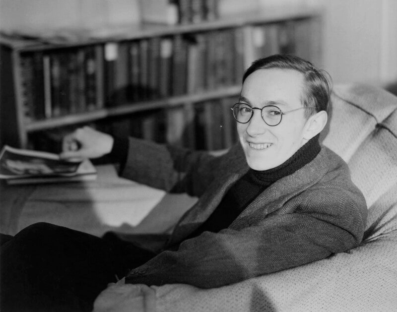 Alexander comfort npg x10888