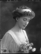 Joan Marion (née Nevill), Marchioness of Camden NPG x33075