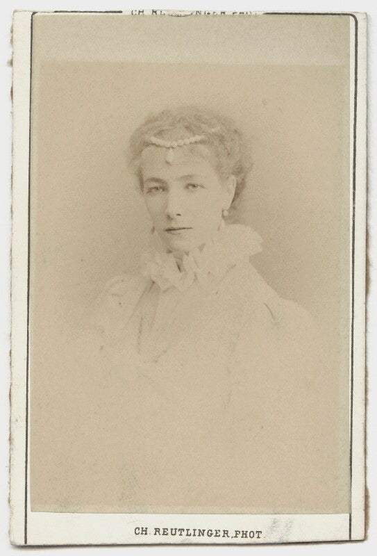 Sarah bernhardt as doña maria in 'ruy blas' npg x12779