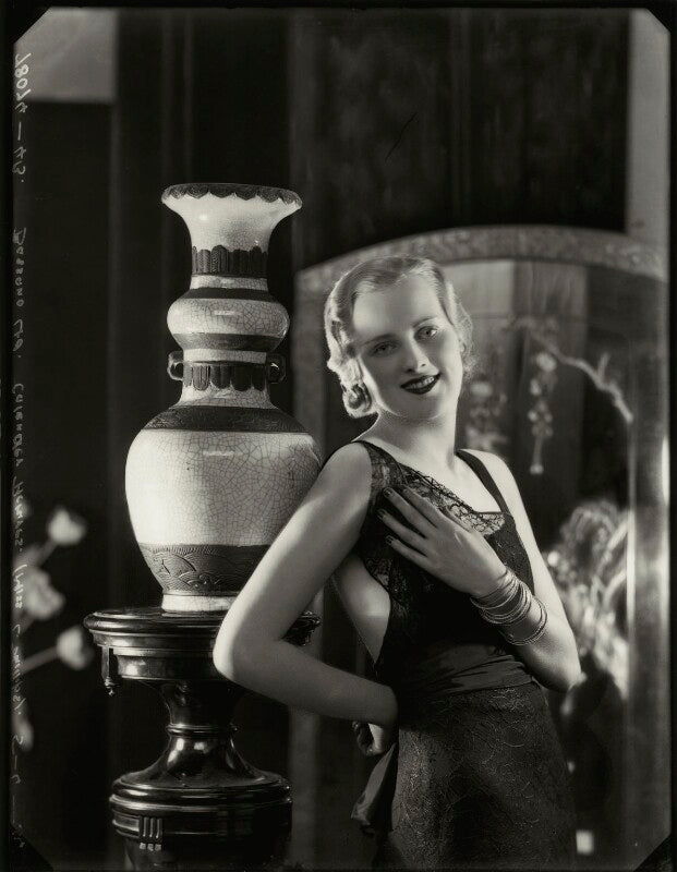 'calendar pictures' (miss l. phillips) npg x151052