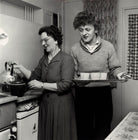 Wee Willie Harris with his mother NPG x136341