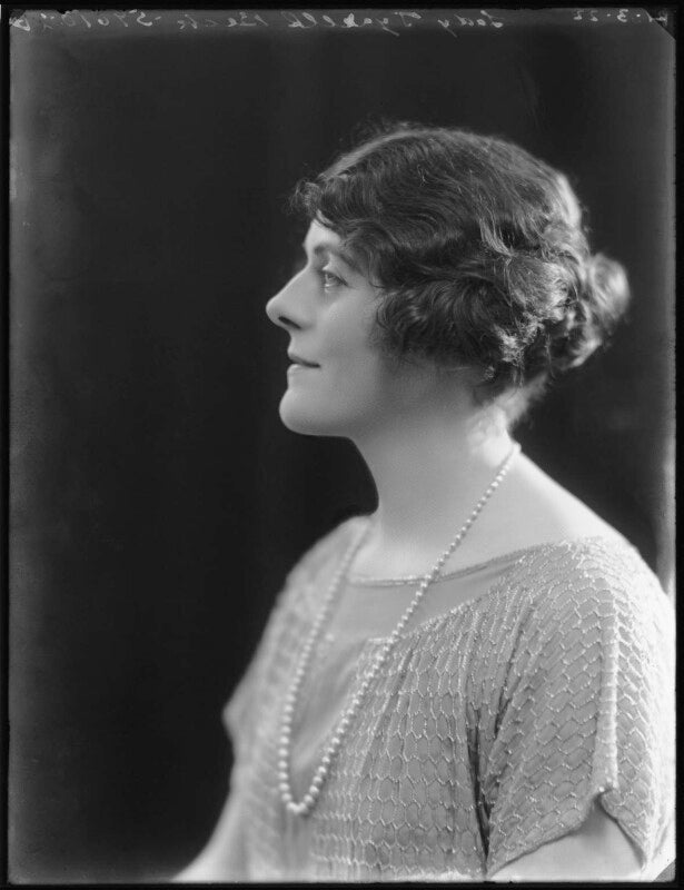 Lillian clare charteris (née rickards), lady beck npg x121414